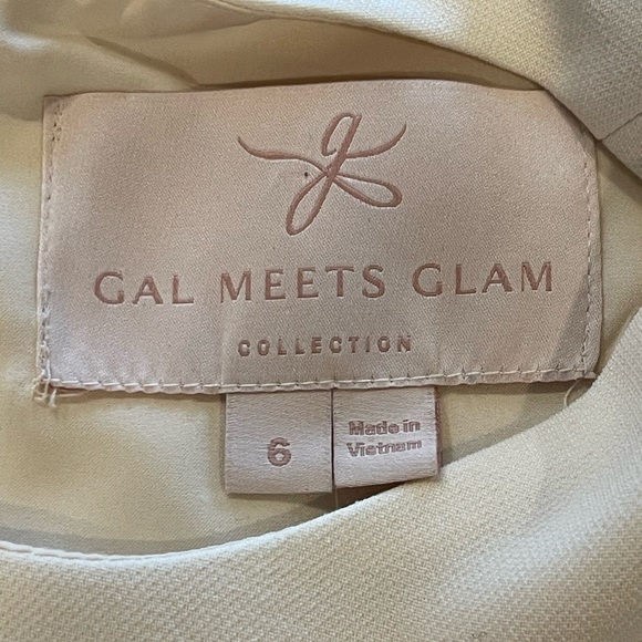 Gal Meets Glam Celeste Fit and Flare Ivory/White Long-Sleeve Dress, Size 6 - Picture 4 of 15